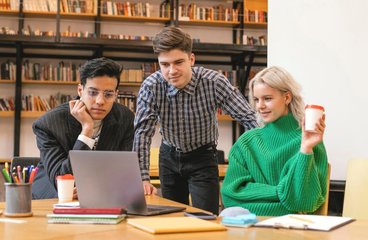 Analyse collaborative de stratégies d'investissement avec nos clients